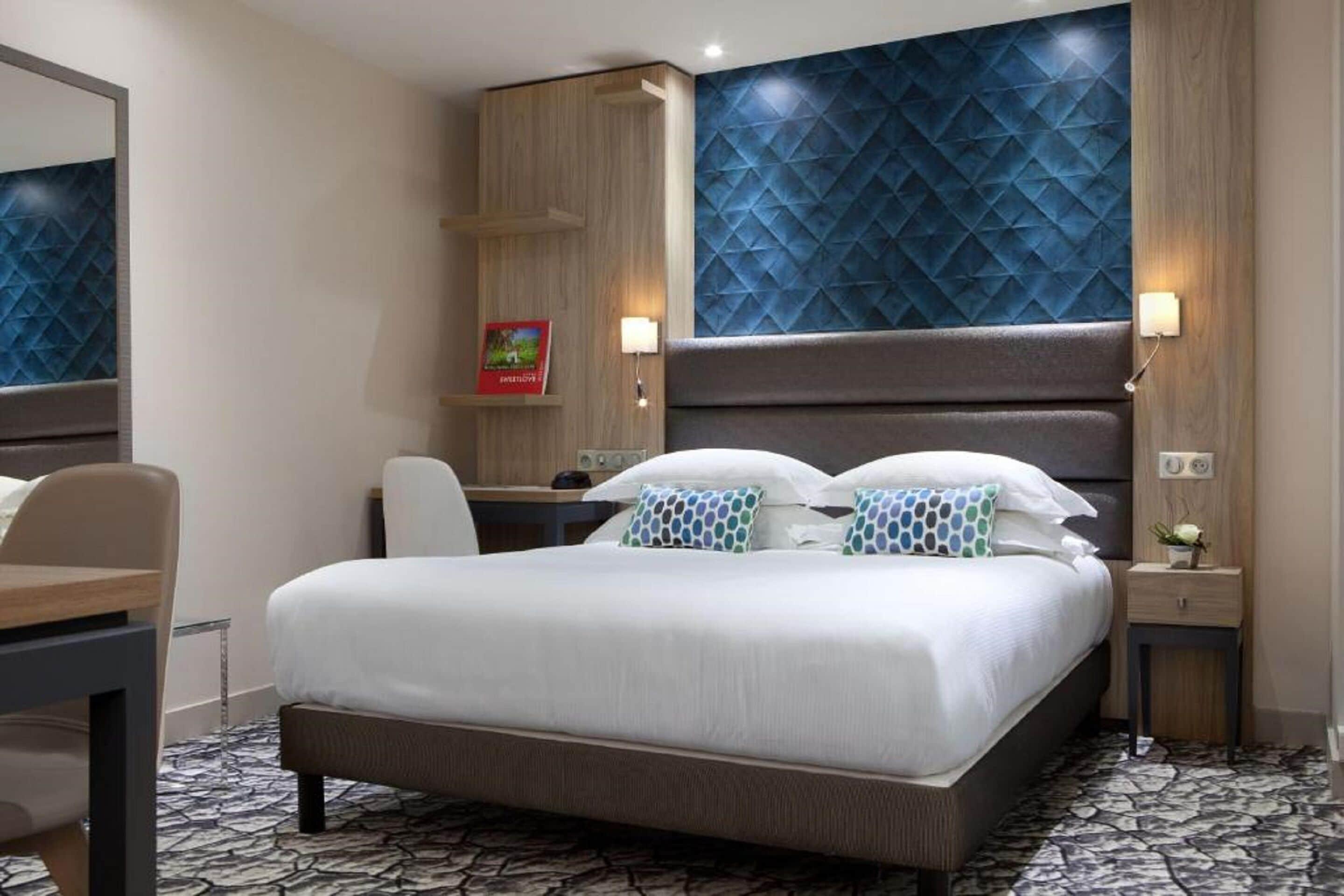 Serotel Opera Hotel 4*