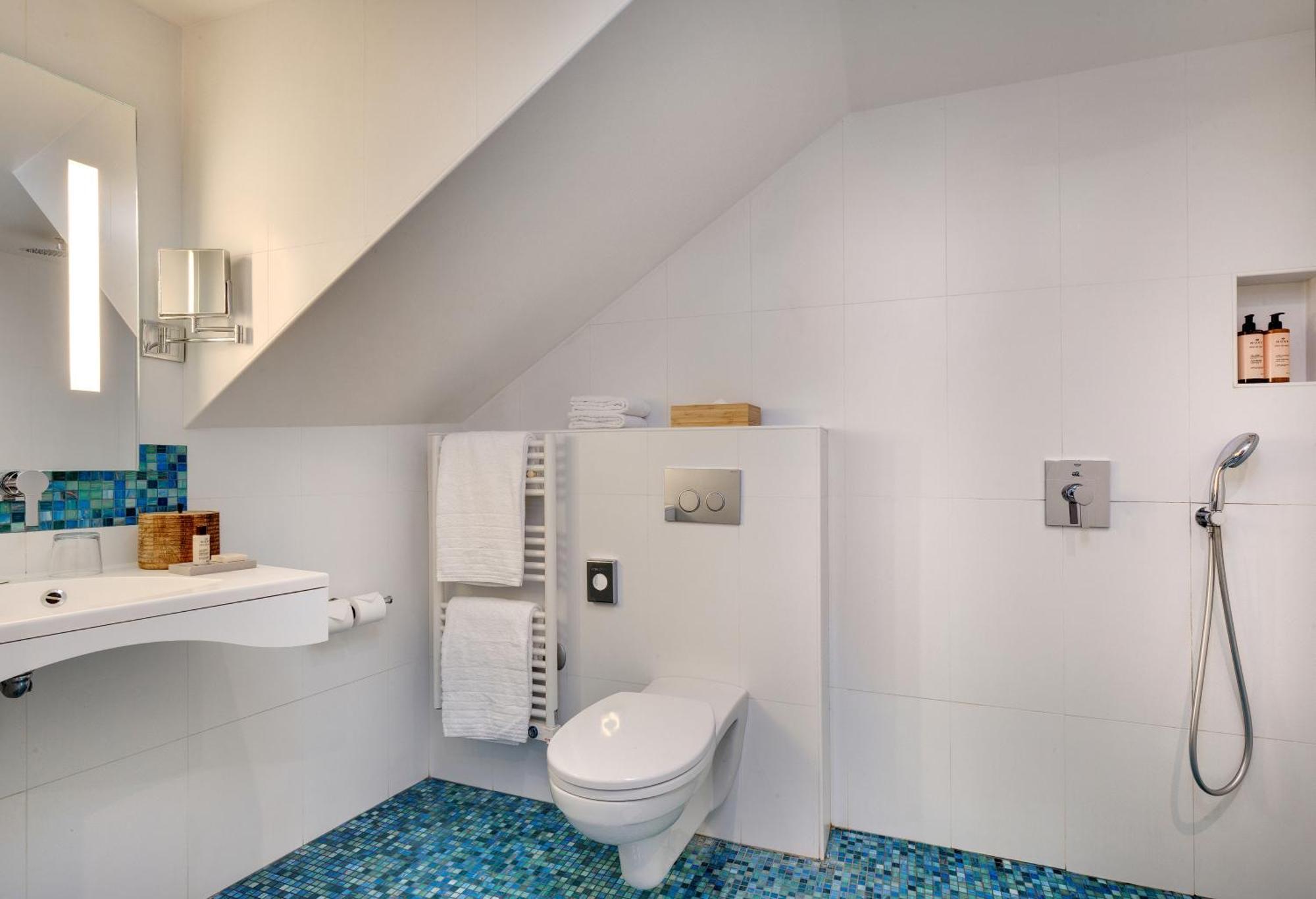 Serotel Opera Hotel 4*