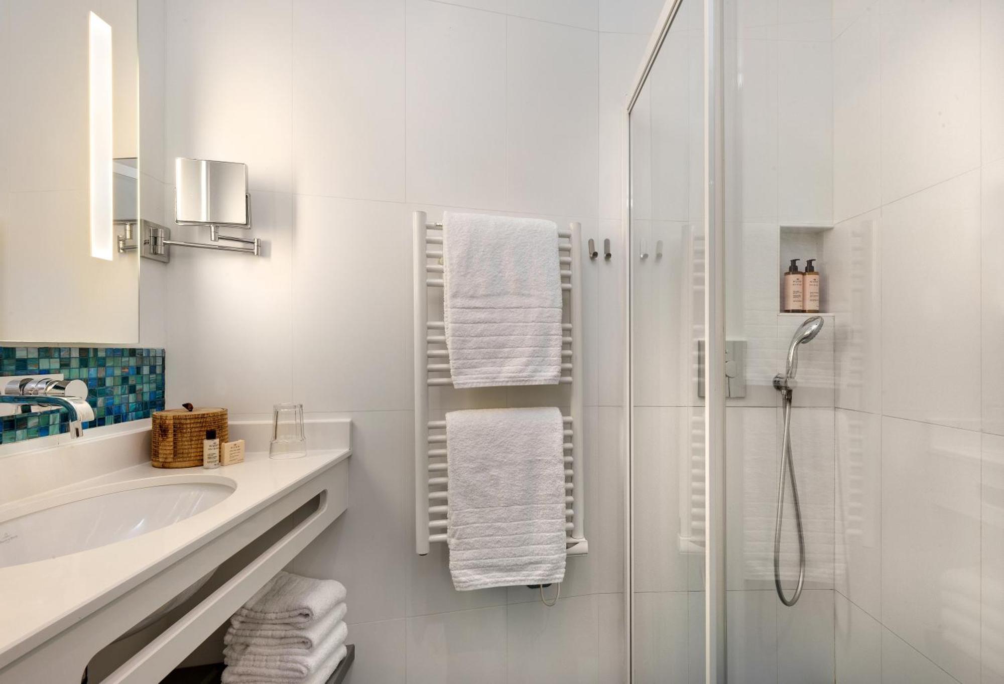 Serotel Opera 4* Paris