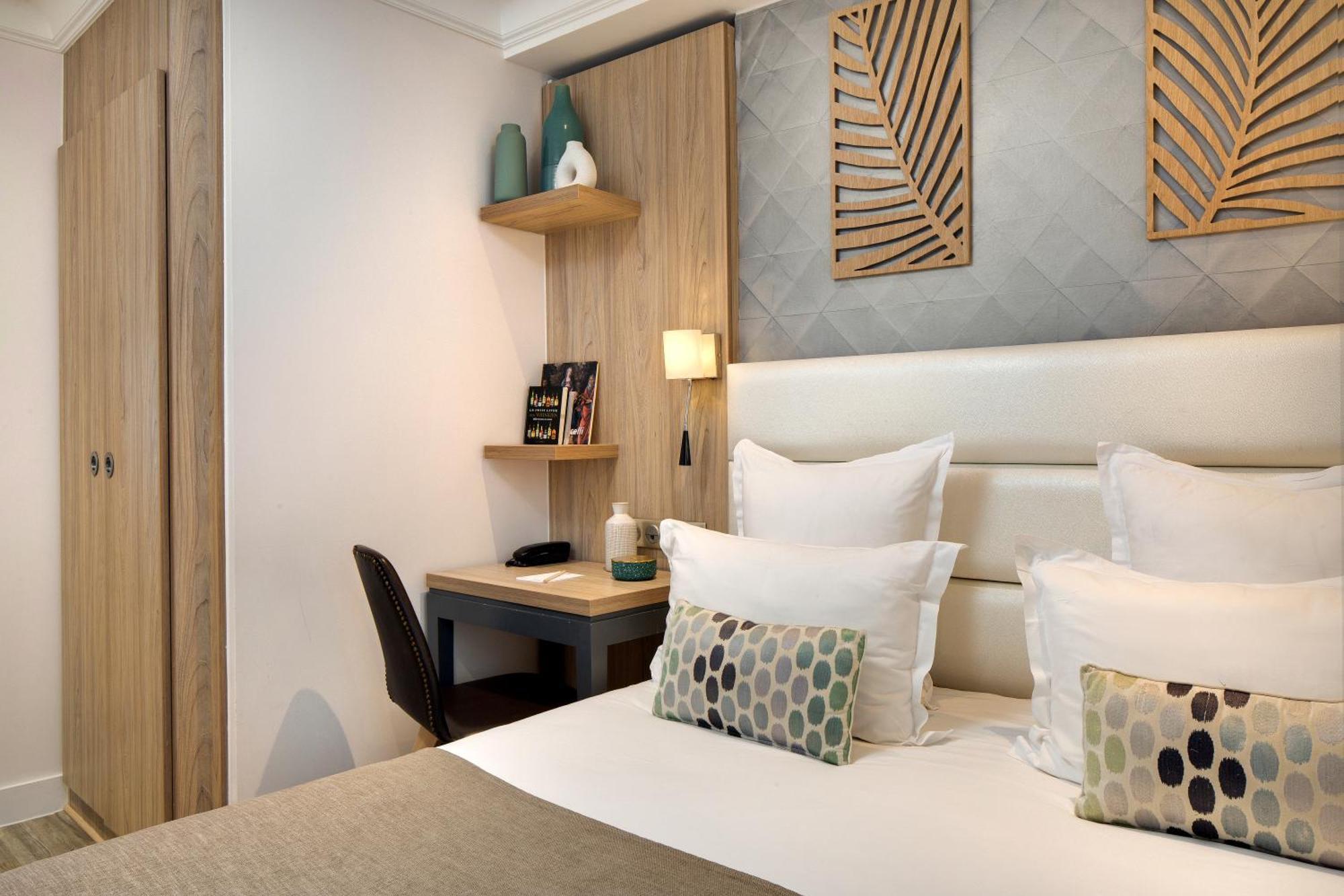 Serotel Opera Hotel 4*